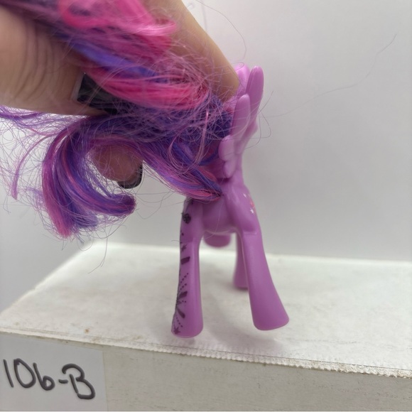 My Little Pony G4 Princess Twilight Sparkle Glitter Design Brushable 3” FIM MLP - Picture 7 of 7